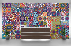 Minimalist mandala pattern wallpaper for stylish and peaceful interior decor.